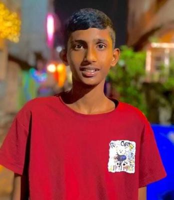 <p>पतंग काढताना विजेचा धक्का : उंचगावमध्ये तरुणाचा मृत्यू</p>
