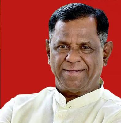 <p>शिरोळ नगरपरिषदेत ‘घरातीलच' उमेदवारी; आमदार माने पुन्हा चर्चेत</p>
