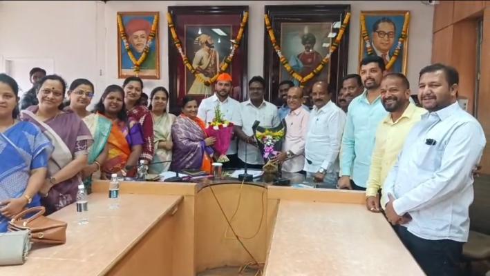 <p>प्रभाग समिती सभापतीपदी चार जणांची बिनविरोध निवड</p>
