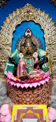 <p>आज अंबाबाई देवीची भैरवीमाता रूपातील पूजा </p>
