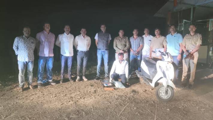 <p>एलसीबीची गांजा तस्करीवर कारवाई</p>

<p> </p>
