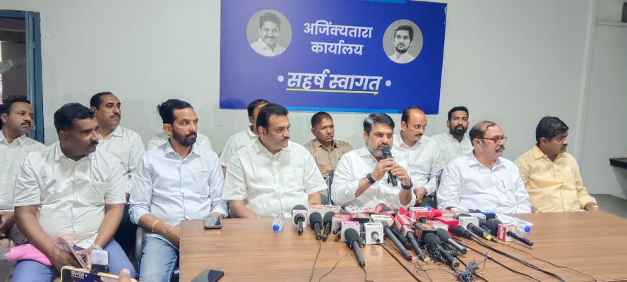 <p>सत्तेत असणाऱ्या महायुती सरकारलाच गोकुळवर प्रशासक&nbsp;यावं, असं वाटत होतं का ? : आ. सतेज पाटील यांचा सवाल&nbsp;</p>
