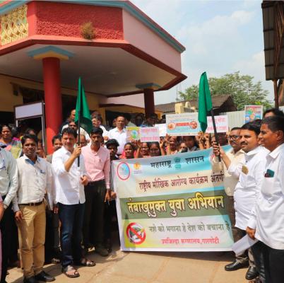 <p>तरुणांनी व्यसनापासून दूर रहावे : पालकमंत्री प्रकाश आबिटकर</p>
