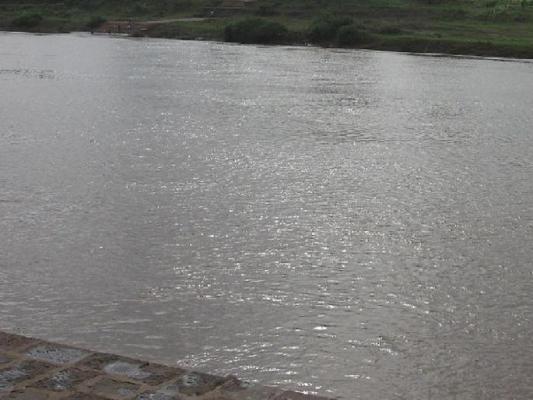 <p>छठपूजेवेळी इचलकरंजीतील पंचगंगा नदीपात्रातून युवक बेपत्ता</p>
