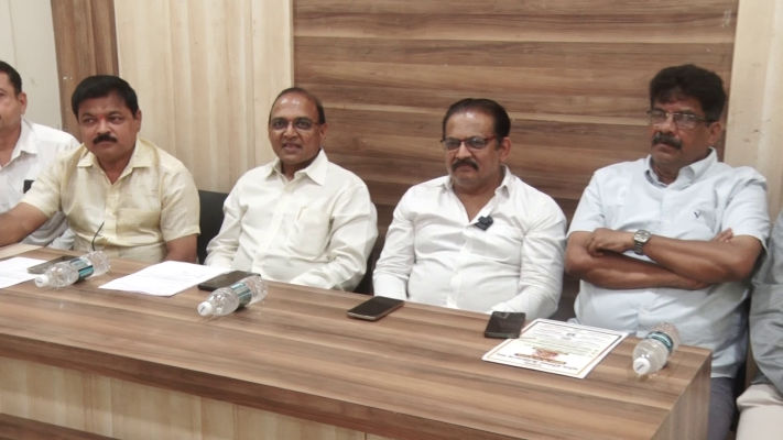<p>अखिल भारतीय औषध विक्रेत्यांकडून &lsquo;या&rsquo; दिवशी देशव्यापी बंदची हाक...</p>
