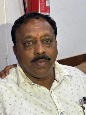 <p>अतिक्रमण कारवाई टाळण्यासाठी लाच घेताना महापालिकेचा अतिक्रमण विभागातील अधीक्षक रंगेहाथ अँटी करप्शनच्या जाळ्यात</p>
