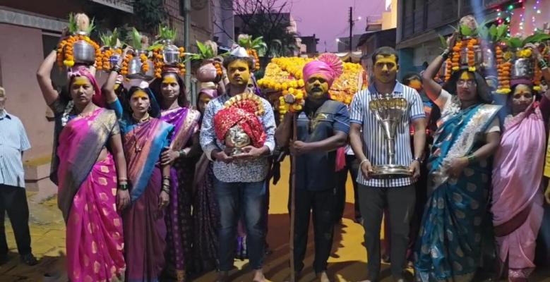 <p>मुरगुडमध्ये सूर्यासिद्ध देवाचा भंडारा उत्साहात...</p>
