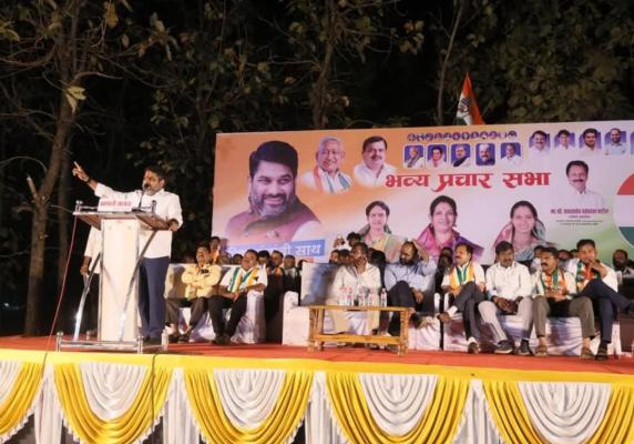 <p>एकनिष्ठ कार्यकर्ता भक्कमपणे काँग्रेसच्या पाठीशी असल्याने विजय निश्चित : आ सतेज पाटील</p>
