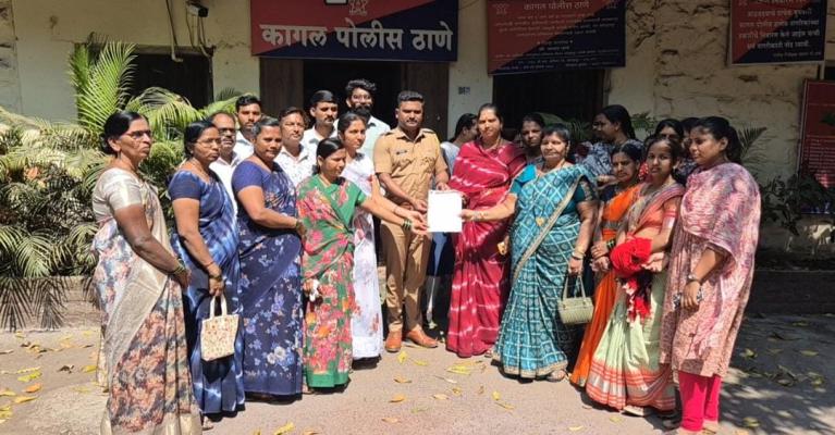 <p>लव्ह जिहादविरोधी कायदा कठोर करा : कागल तालुका सकल हिंदू समाजाची मागणी</p>
