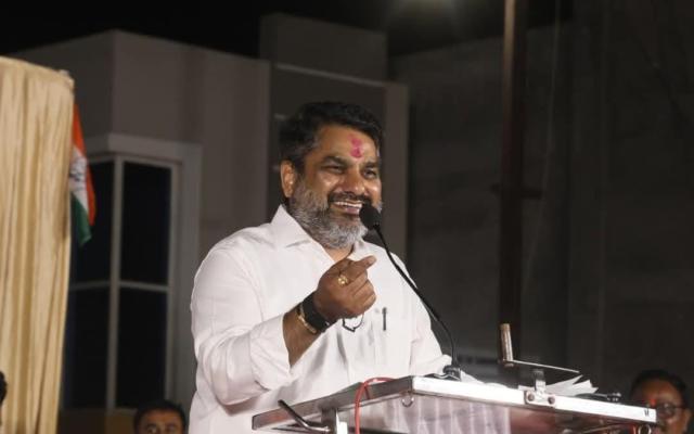 <p>स्मार्ट मीटर आणि वीज&nbsp;दरवाढीसारख्या&nbsp;चुकीच्या धोरणाविरोधात लढण्यासाठी काँग्रेसला पाठबळ द्या&nbsp;</p>
