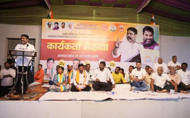 <p>सामान्य जनतेसाठी लढणाऱ्या महाविकास आघाडीच्या पाठीशी रहा : आ. सतेज पाटील</p>
