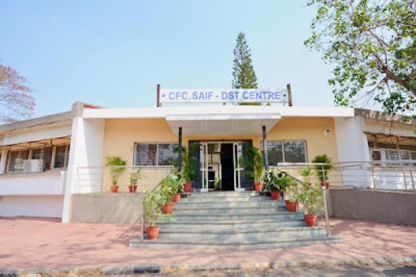 <p>शिवाजी विद्यापीठाच्या 'सैफ' केंद्राचा विज्ञान आणि तंत्रज्ञान मंत्रालयाकडून गौरव</p>
