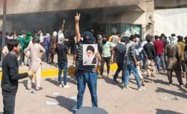 <p>इराणच्या सर्वोच्च नेत्याच्या मृत्यूमुळे पाकिस्तानातील शिया समुदाय आक्रमक</p>
