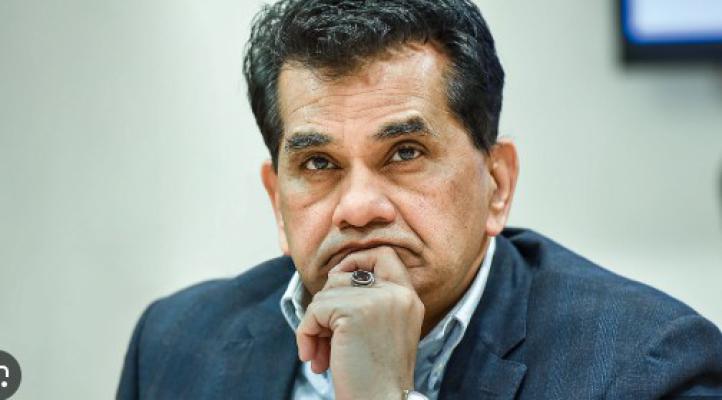 <p>देशातील परदेशी पर्यटकांच्या संख्येबाबत नीति आयोगाच्या माजी सीईओंनी व्यक्त केली चिंता&nbsp;</p>
