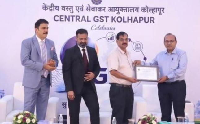 <p>कोल्हापुरात उत्थान &ndash; ICAI MSME महोत्सव उत्साहात&nbsp;</p>
