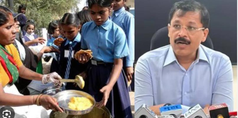 <p>तुकाराम मुंढेंची करडी नजर आता शाळेच्या कँटीनवर...&nbsp;</p>
