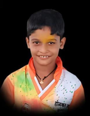 <p>दहा वर्षीय बालकाचा हृदयविकाराने मृत्यू,आईच्या मांडीवरच सोडला प्राण</p>
