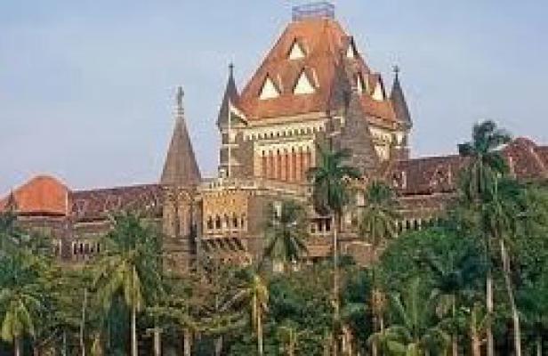 <p>दिल्ली आणि मुंबई उच्च न्यायालयाला ईमेल द्वारे धमकी</p>
