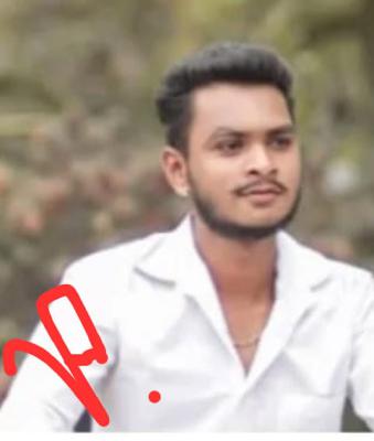 <p>कोल्हापूरमध्ये अनैतिक संबंधातून तरुणाचा खून : सात जणांवर गुन्हा दाखल, परिसरात तणाव</p>
