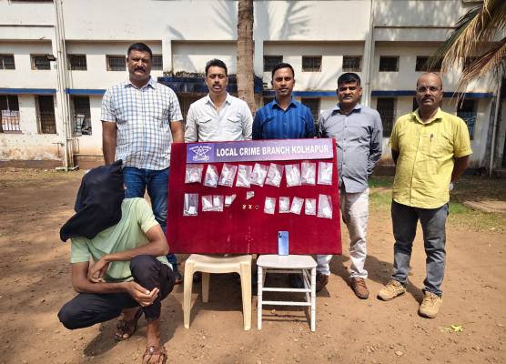 <p>सैनिकाच्या कारनाम्याने सगळेच आवाक...</p>
