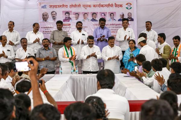 <p>ओबीसी युवक मंचच्यावतीने राज्यस्तरीय ओबीसी युवक कार्यकर्त्यांची बैठक संपन्न</p>

