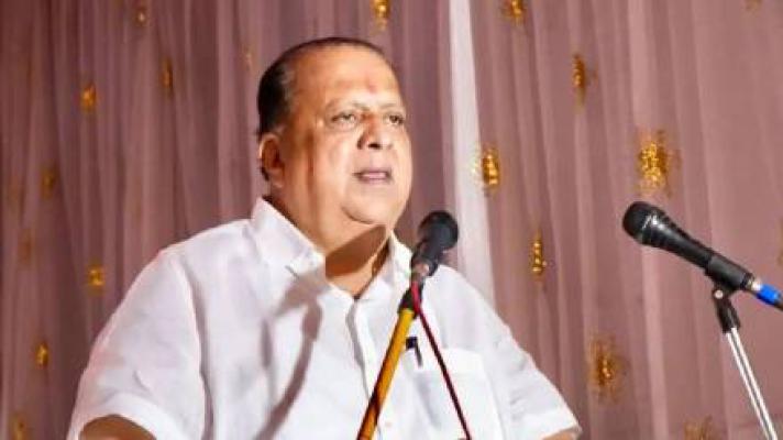 <p>पुणे पदवीधर मतदारसंघाच्या जागेवर राष्ट्रवादी काँग्रेसचाच उमेदवार : मंत्री हसन मुश्रीफ यांचा दावा</p>

<p> </p>

