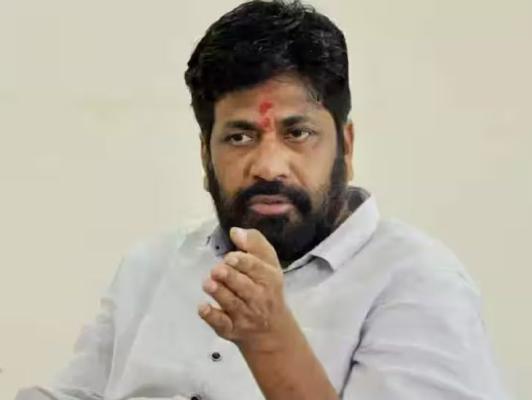 <p>पदासाठी युती करणारा मी नाही : पत्रकार परिषदेत बच्चू कडूंचे वक्तव्य&nbsp;</p>
