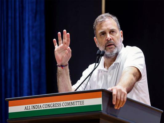 <p>पेपरफुटीविरोधात काँग्रेस देशभरात करणार आंदोलन...कोटामधून होणार सुरुवात&nbsp;</p>
