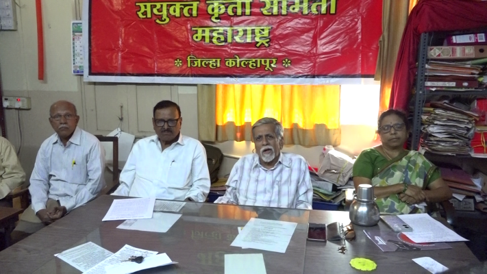 <p>केंद्र सरकारच्या नवीन श्रम संहितां विरोधात कामगार संघटनांचा १२ फेब्रुवारीला संप...</p>
