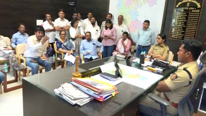 <p>आ. संजय गायकवाड यांच्या विरोधात मंगळवारी बुलढाण्यात मोर्चा : प्रशांत आंबी</p>
