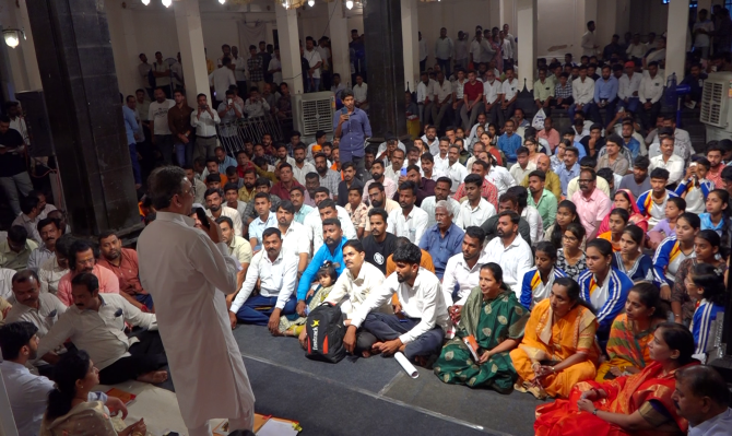 <p>&lsquo;शिवराज्याभिषेक सोहळा केवळ लोकोत्सव नव्हे तर...&rsquo;: संभाजीराजे छत्रपतींचे आवाहन</p>
