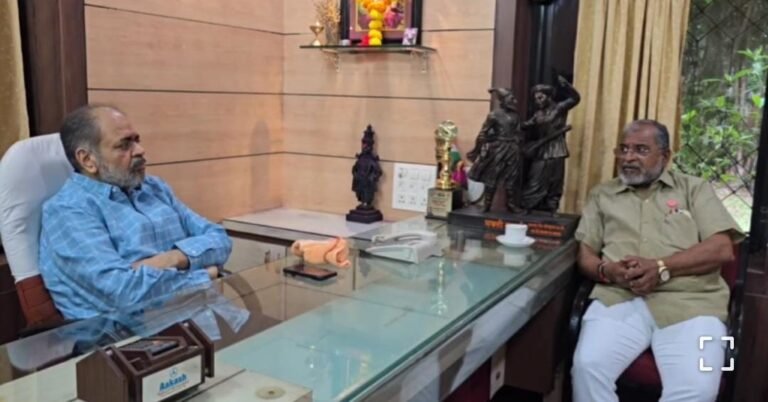 माजी खा. राजू शेट्टींनी वारणा समूहाचे अध्यक्ष आ. विनय कोरे यांची घेतली भेट…