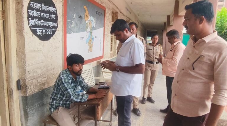 खळबळजनक : शिरोळ तालुक्यात बोगस मतदानाचा प्रकार