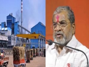 उद्यापासून कर्नाटक – महाराष्ट्रातील साखर कारखान्यातून बाहेर पडणारी साखर शेतकऱ्यांनी अडवून ठेवावी : राजू शेट्टींचे शेतकऱ्यांना आवाहन
