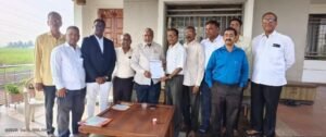 ऊस उत्पादकांच्या आंदोलनाला जयसिंगपूर बार असोसिएशनचा पाठिंबा… आंदोलनात जेवढे गुन्हे दाखल होती ते सर्व विनामूल्य लढविणार : असोसिएशन