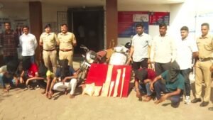 दरोड्याच्या तयारीत असलेल्या सहा सराईत गुन्हेगारांना अटक… २ लाखांचा मुद्देमाल जप्त